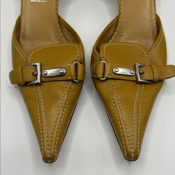 Prada Women's Light Brown D'Orsay Heels size 6.5 - Picture 4 of 13